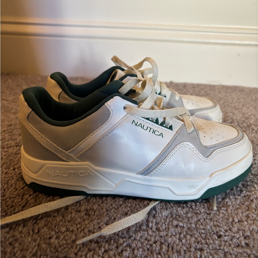 Nautica White and Dark Green Athletic Shoes